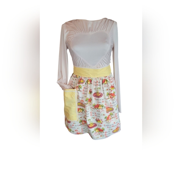 Reproduction Vintage Style Kitchen Apron. OS. - Picture 7 of 8